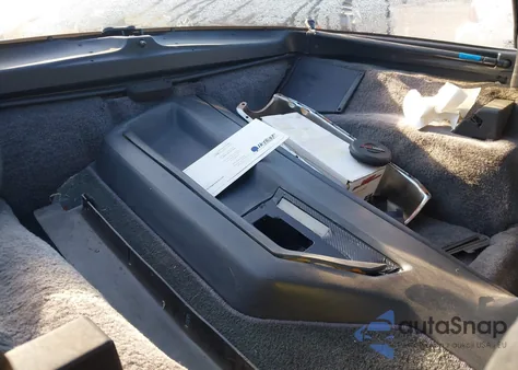 1985 Chevrolet Corvette из США, поврежденный, VIN 1G1YY0783F5122945